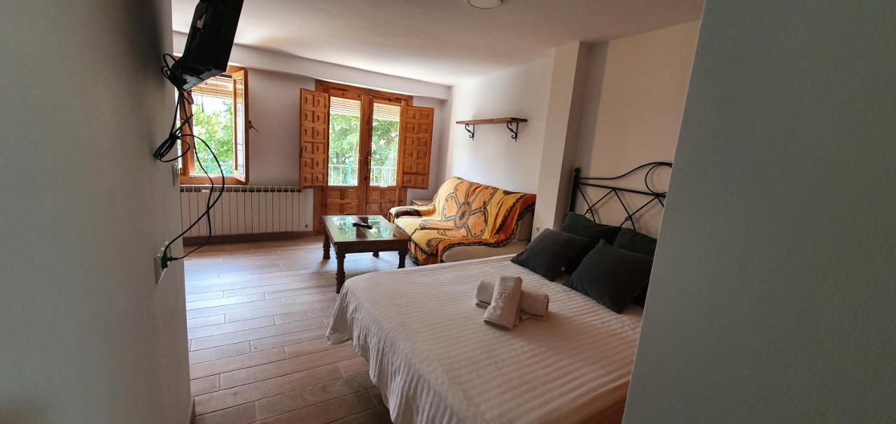 Apartamentos Casa Botes II Cuenca  Eksteriør billede